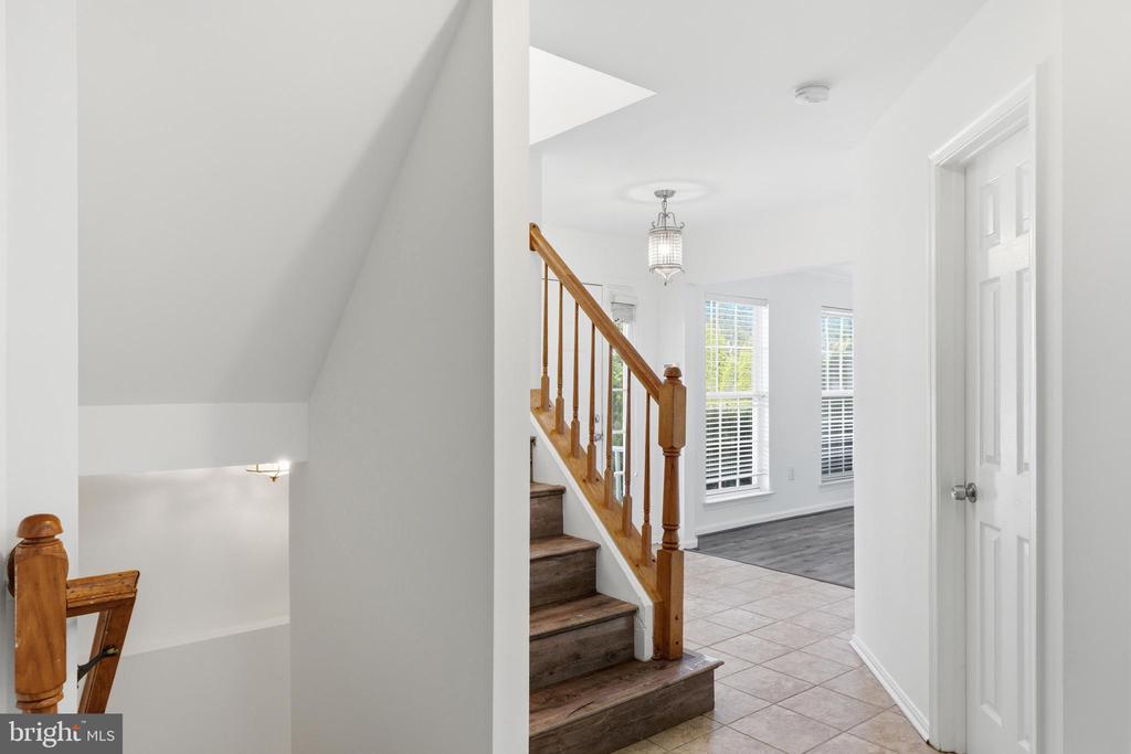 13857 REDFORD LANE
