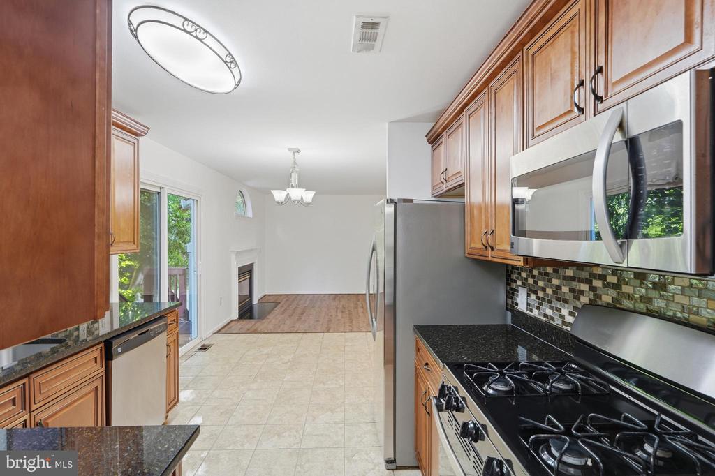 13857 REDFORD LANE