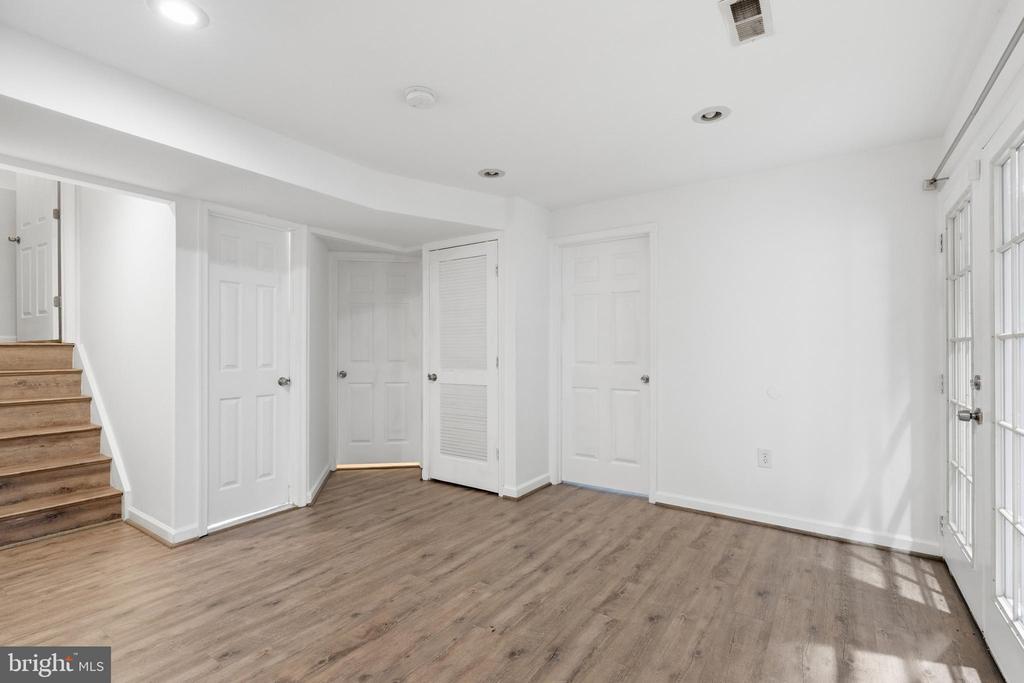 13857 REDFORD LANE
