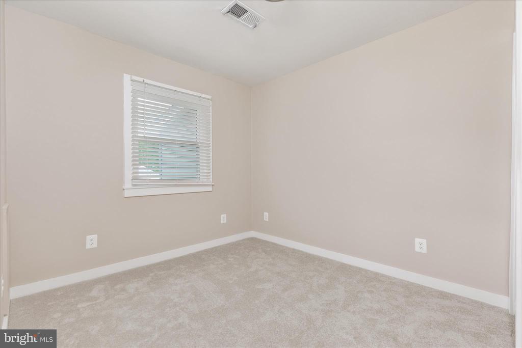 14013 GLENKIRK ROAD