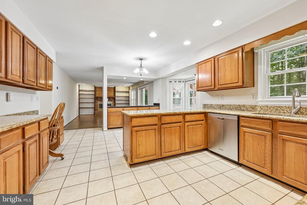 12855 VALLEYWOOD DRIVE