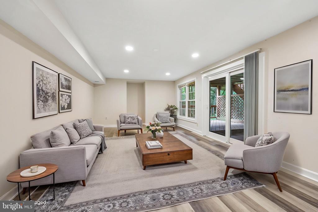12855 VALLEYWOOD DRIVE