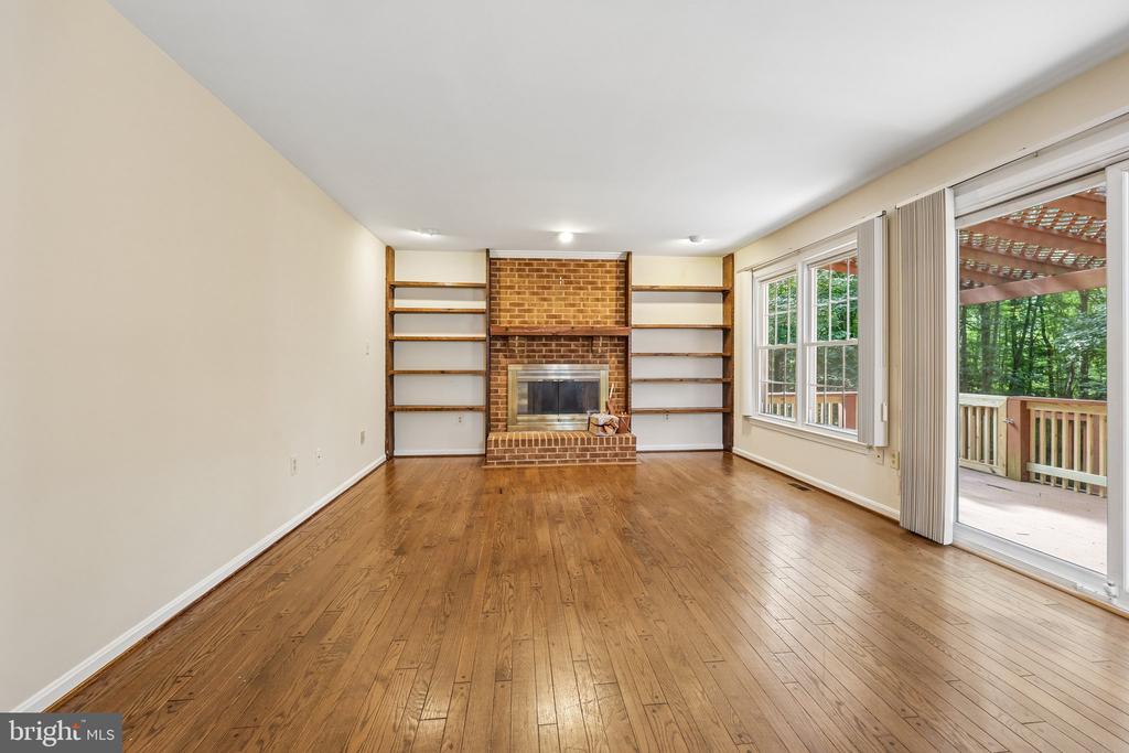 12855 VALLEYWOOD DRIVE