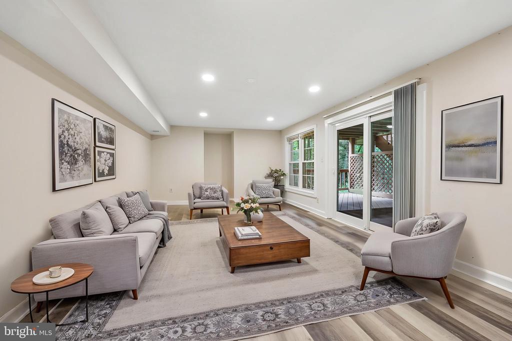 12855 VALLEYWOOD DRIVE