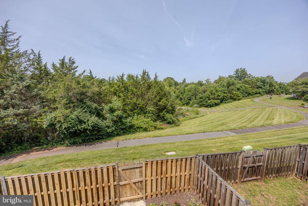 15090 DANEHURST CIRCLE