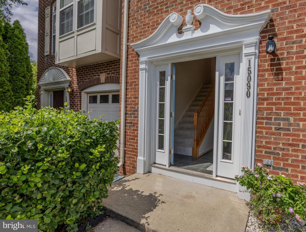 15090 DANEHURST CIRCLE