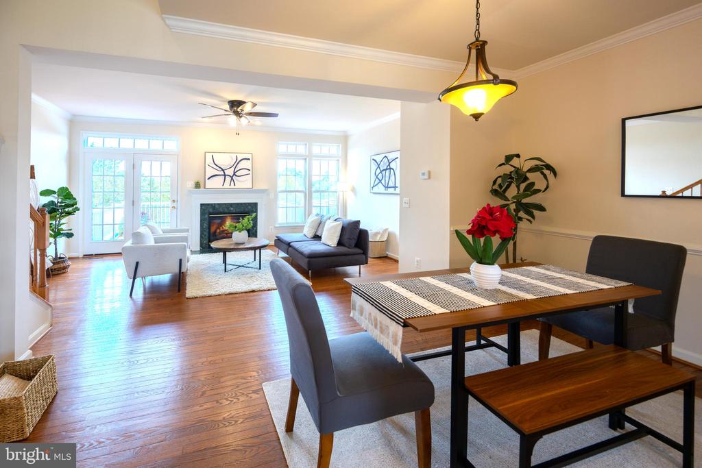 15090 DANEHURST CIRCLE