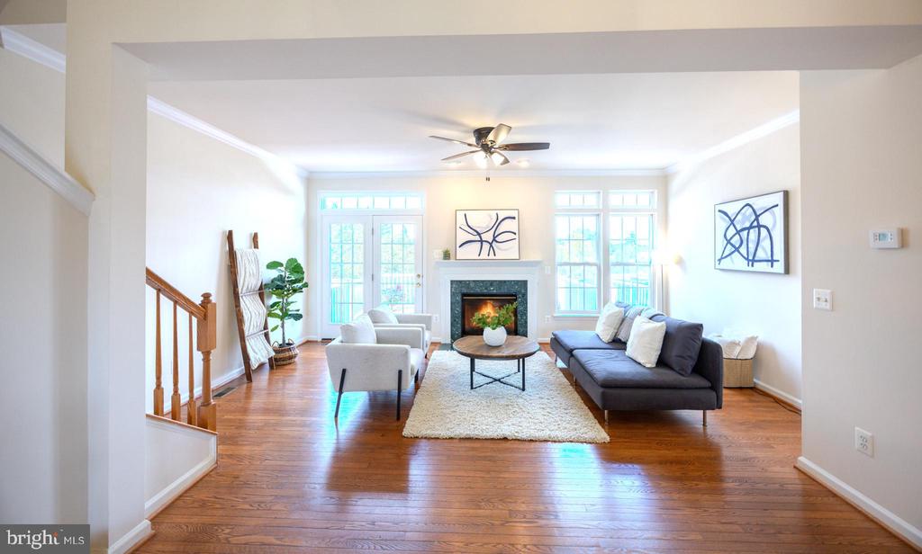 15090 DANEHURST CIRCLE
