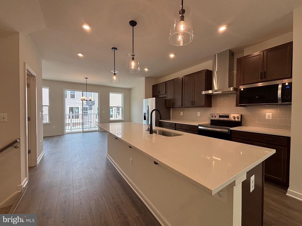 18022 ALICIA AVENUE