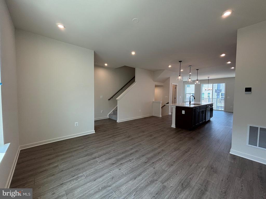 18022 ALICIA AVENUE