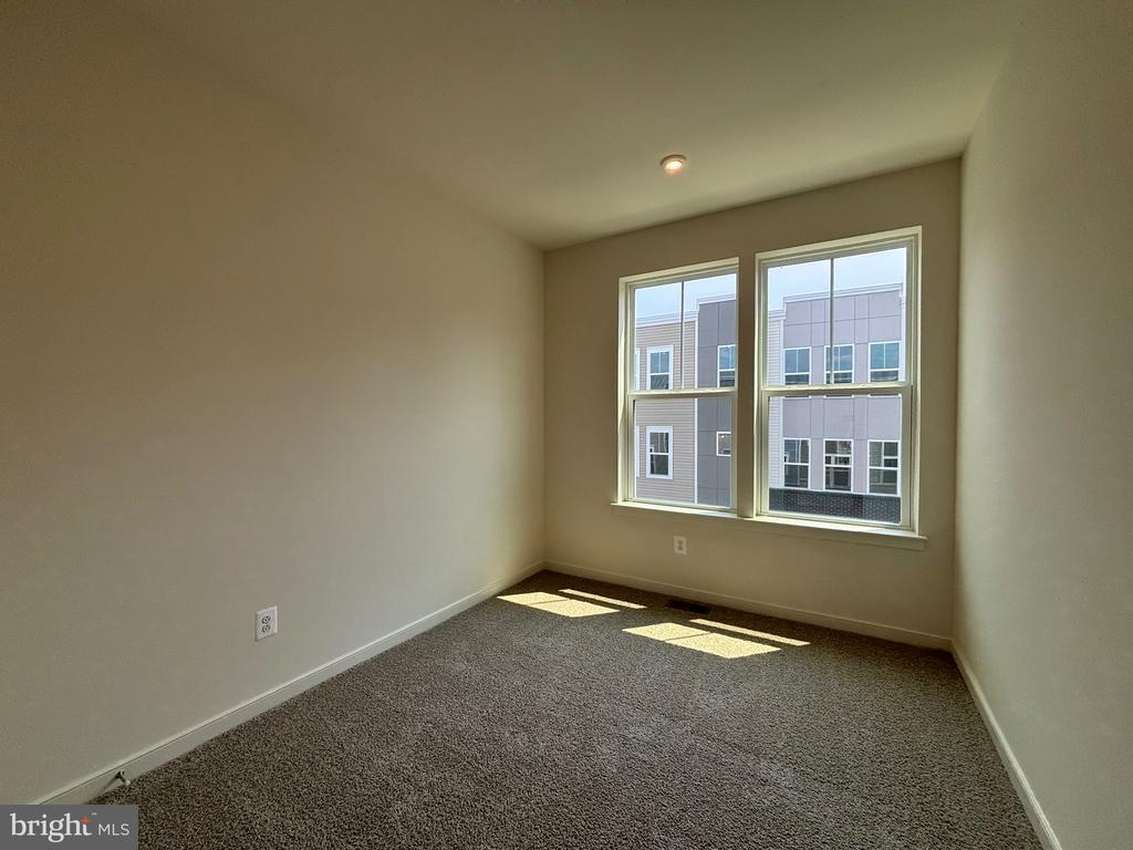 18022 ALICIA AVENUE