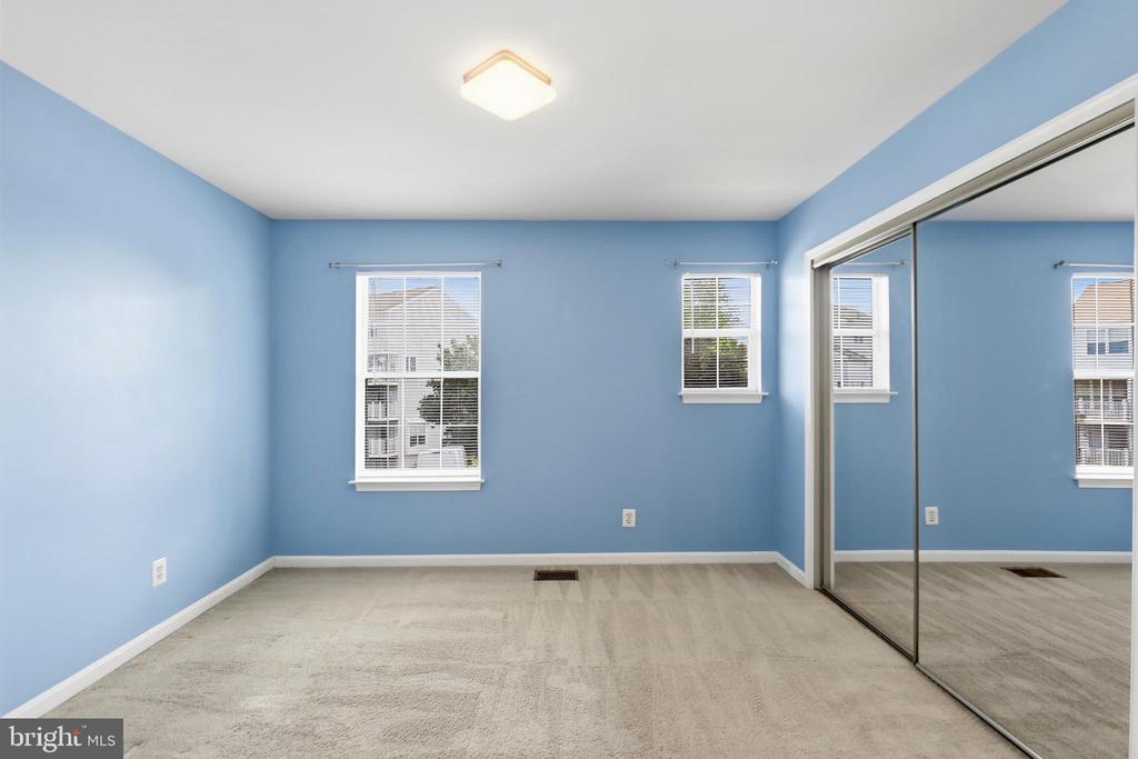 3842 CLORE PLACE Unit: 3842