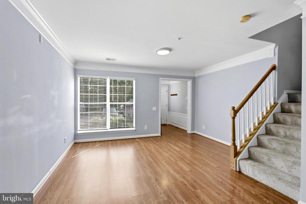3842 CLORE PLACE Unit: 3842