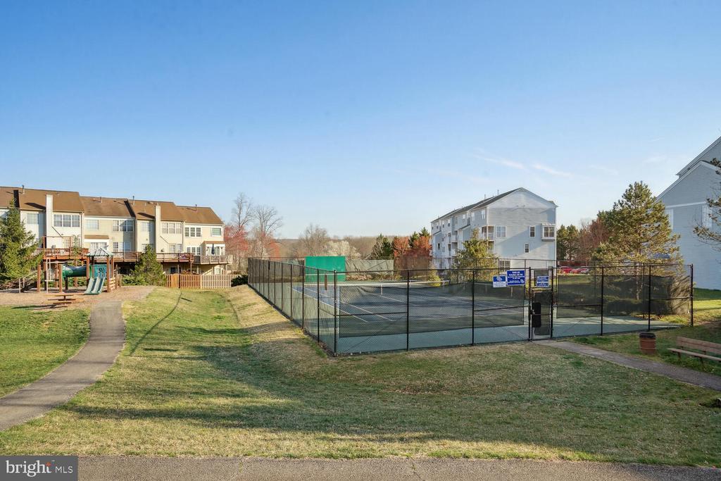 3842 CLORE PLACE Unit: 3842