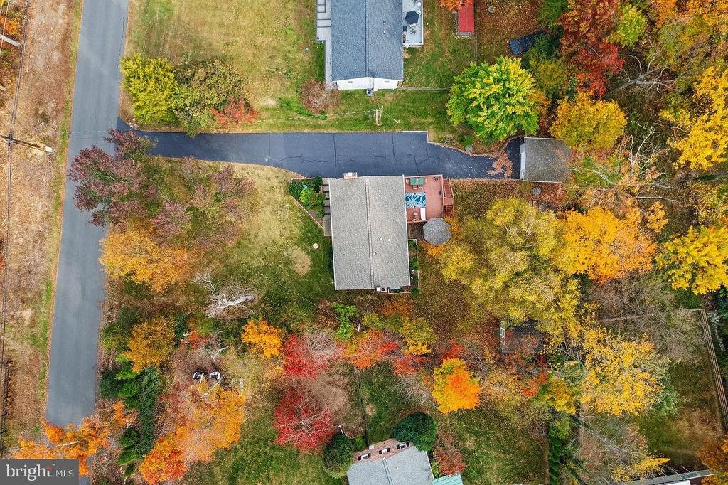 2521 YOUNGS DRIVE