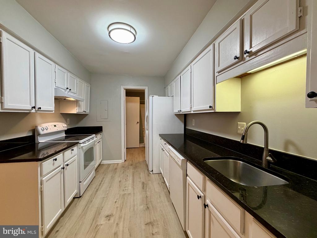 10448 RAPIDAN LANE