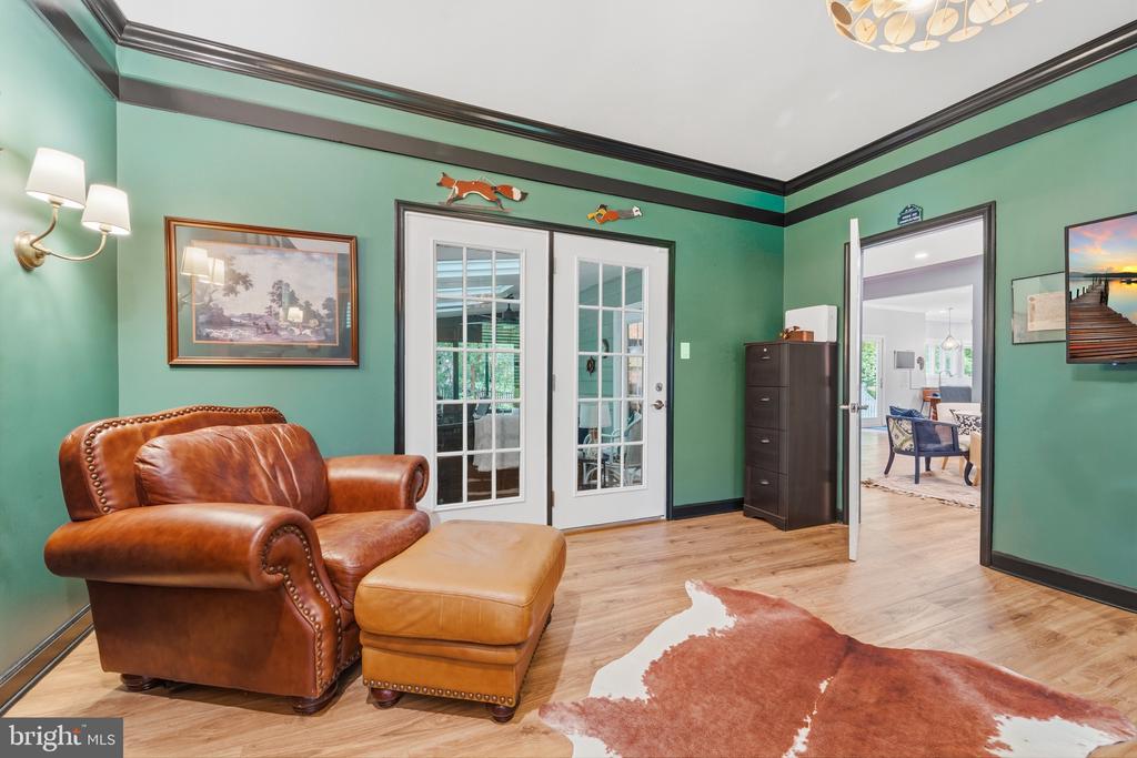 7001 KODIAK COURT