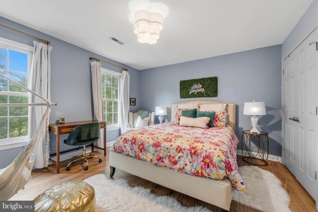 7001 KODIAK COURT