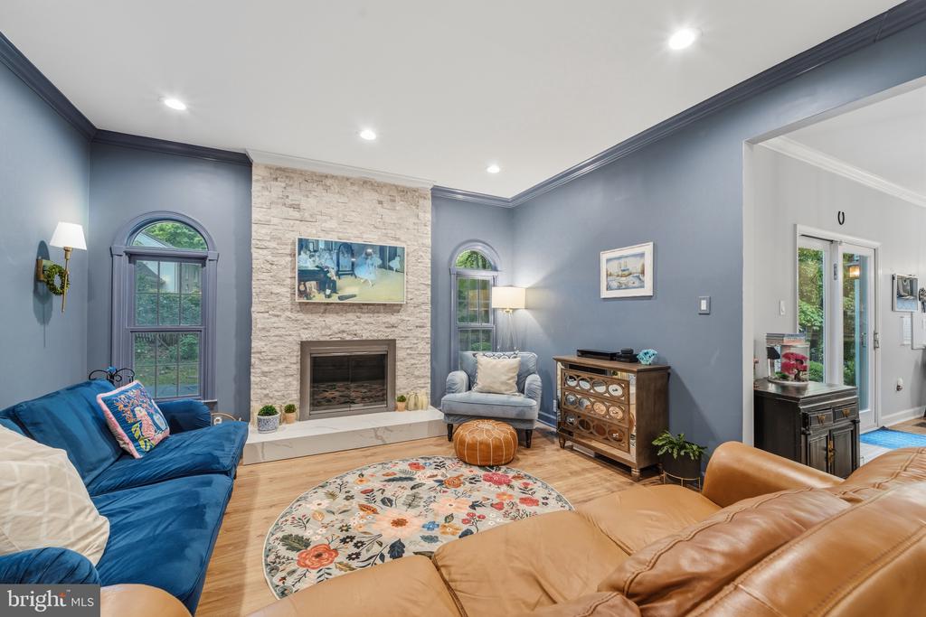 7001 KODIAK COURT