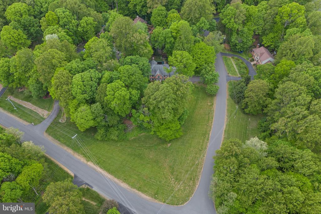 7001 KODIAK COURT