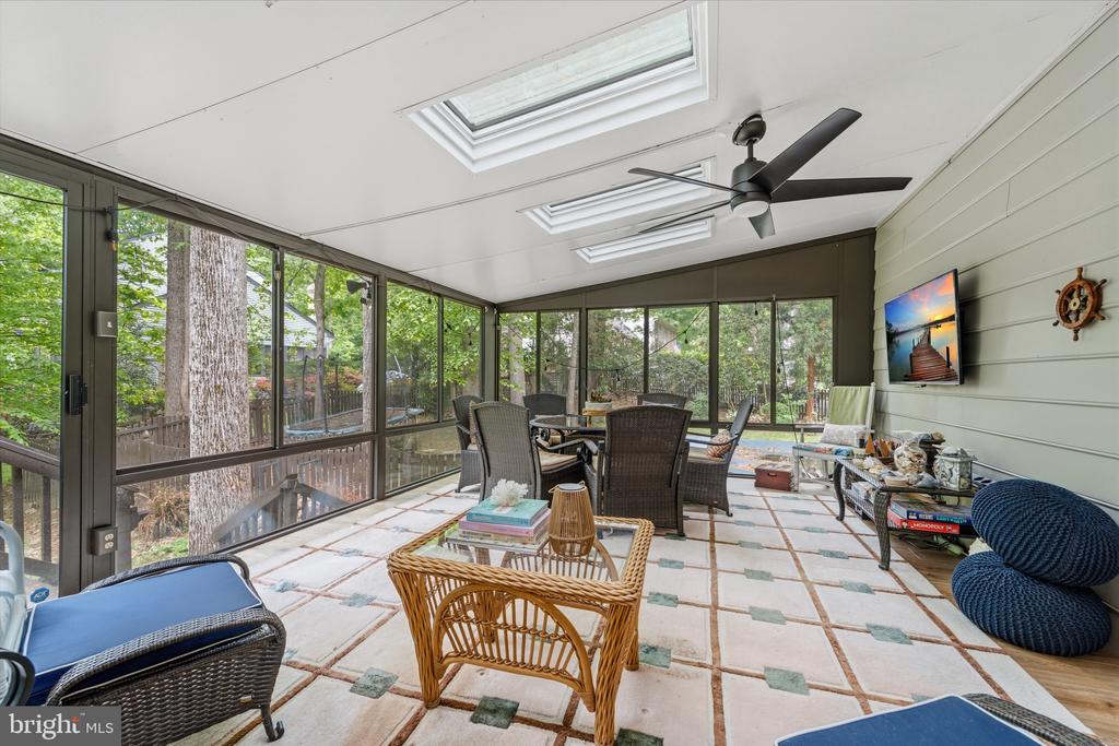 7001 KODIAK COURT