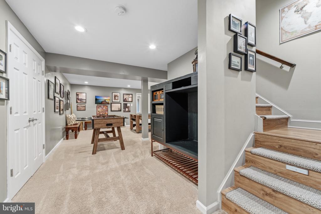 7001 KODIAK COURT