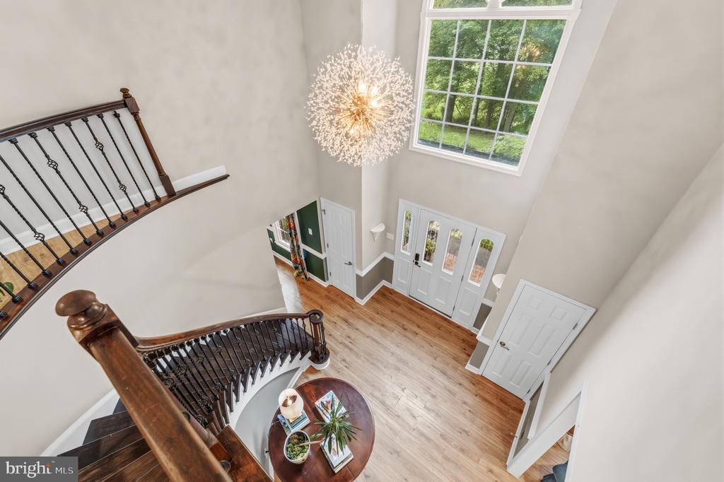 7001 KODIAK COURT