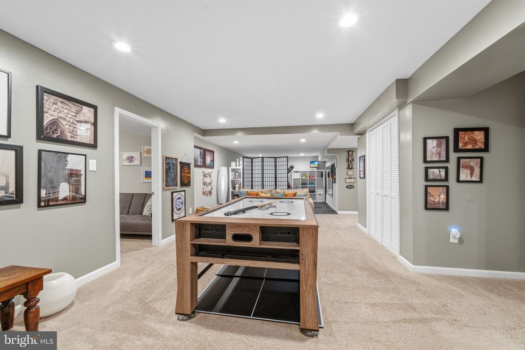 7001 KODIAK COURT