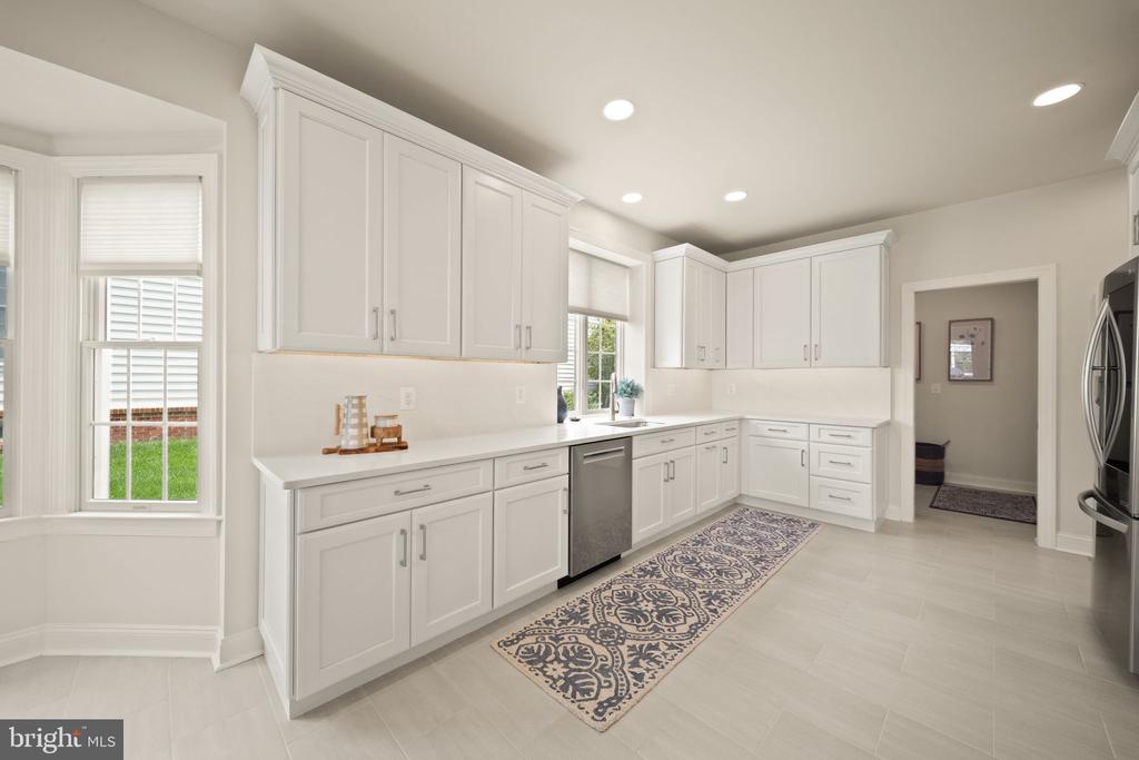 15243 GOLF VIEW DRIVE