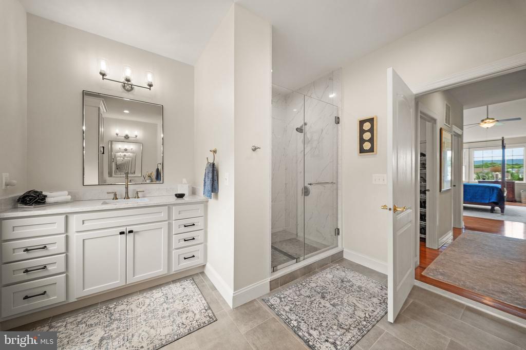 15243 GOLF VIEW DRIVE