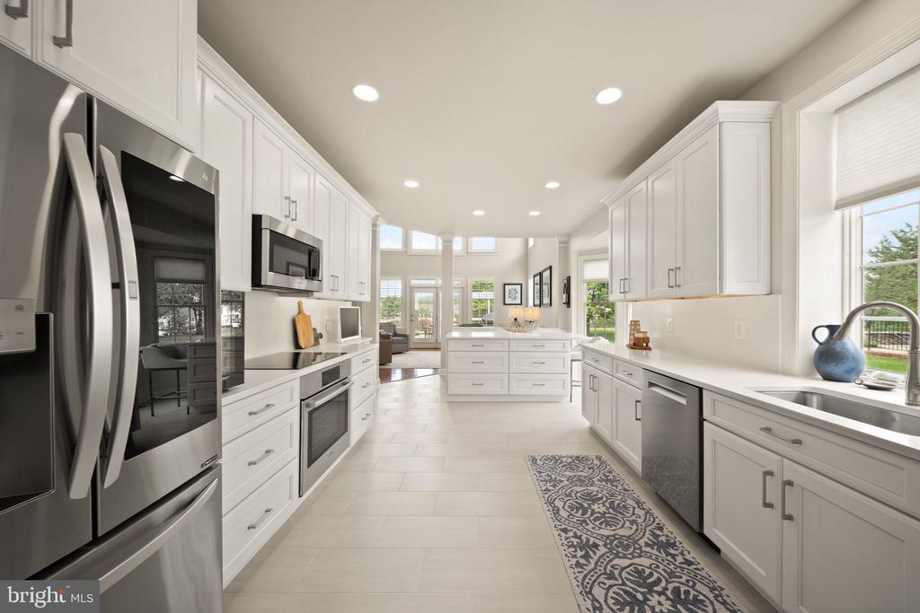15243 GOLF VIEW DRIVE