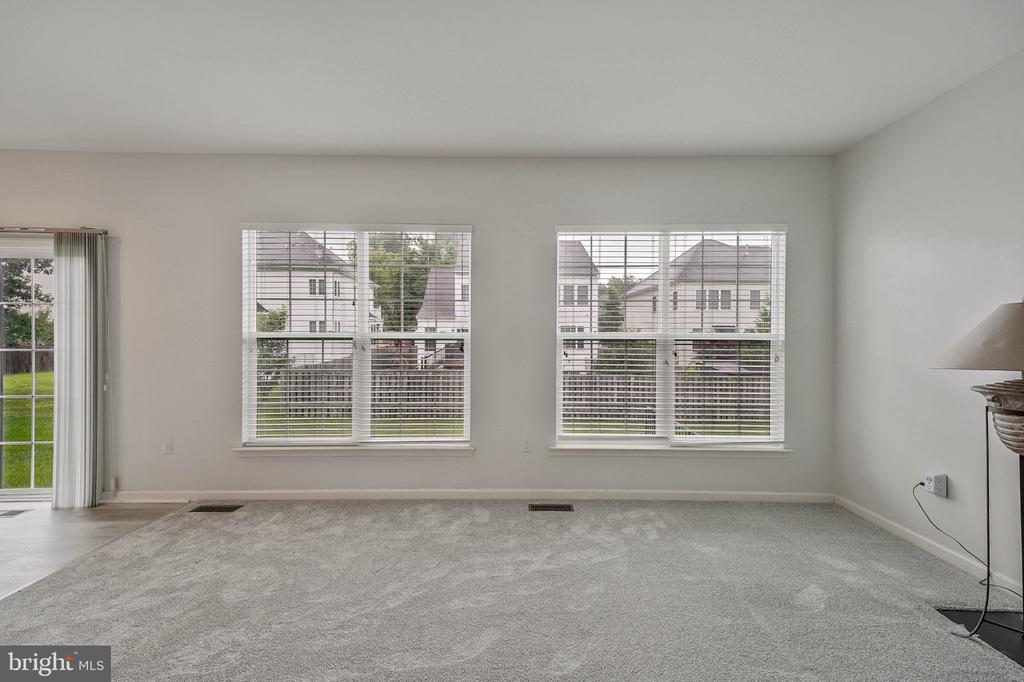 10609 MOSELLE COURT