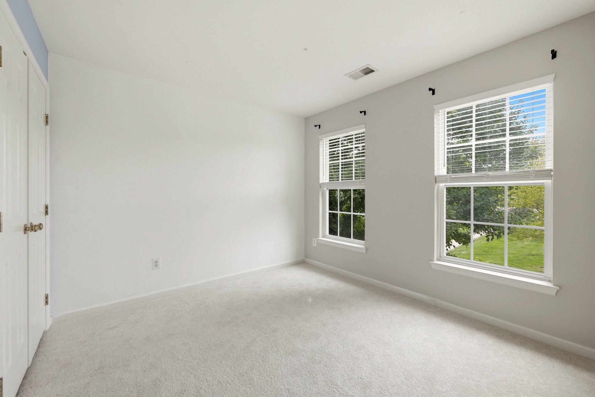 17037 LOFTRIDGE LANE