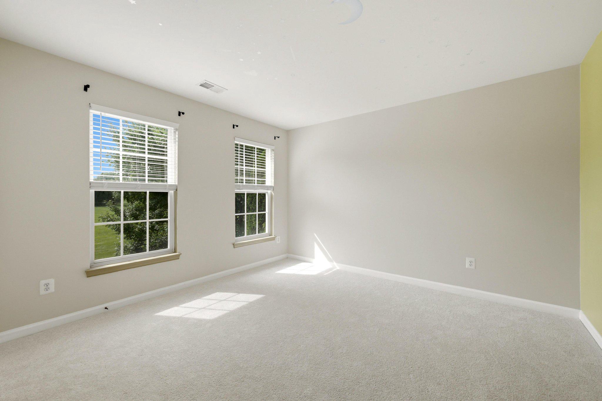 17037 LOFTRIDGE LANE