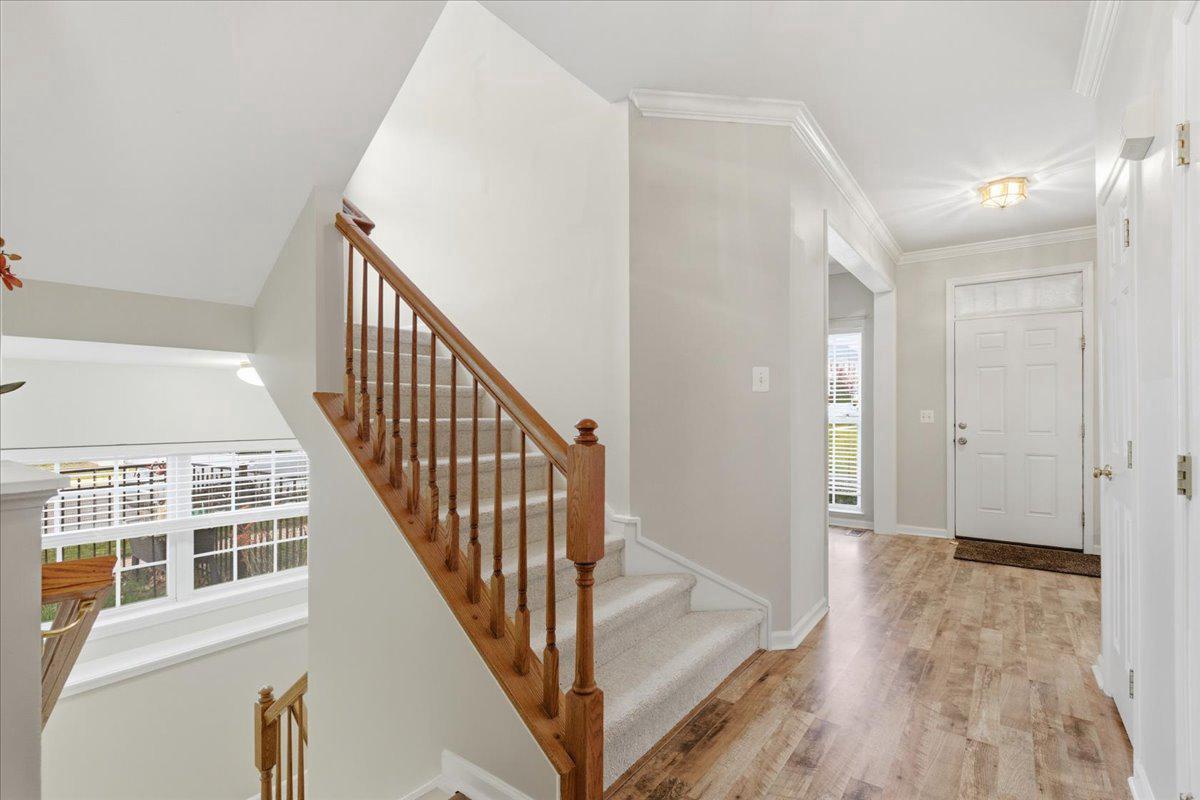 17037 LOFTRIDGE LANE