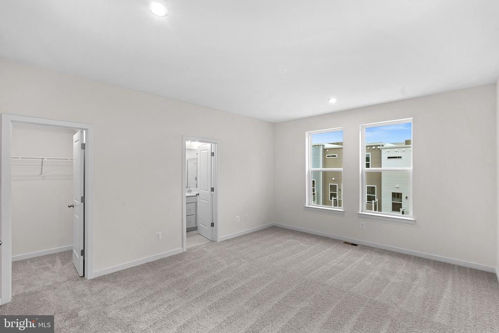 18032 ALICIA AVENUE