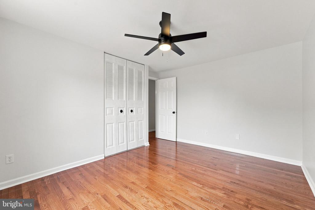 2189 JENNINGS STREET