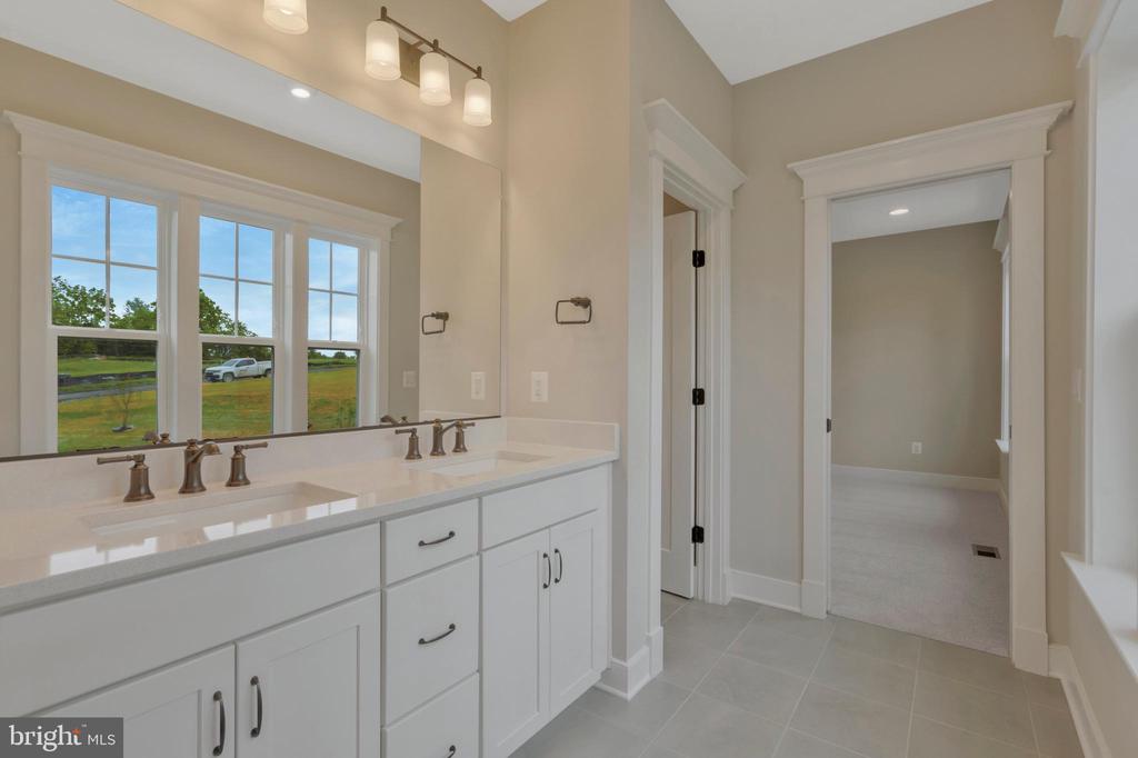 1584 LOUDOUN DRIVE