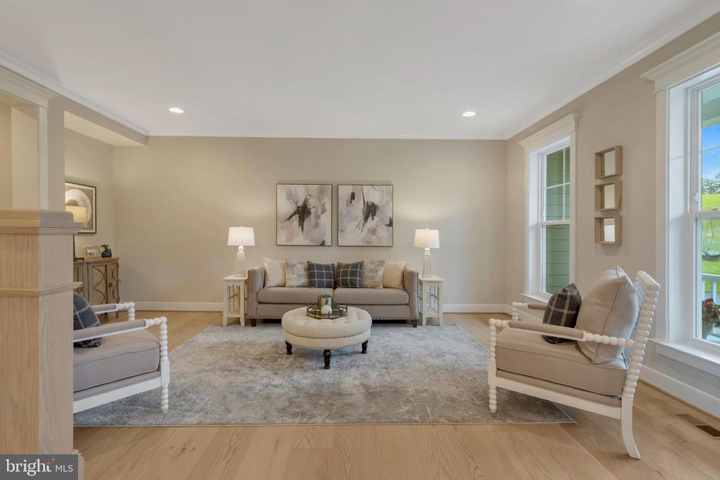1584 LOUDOUN DRIVE
