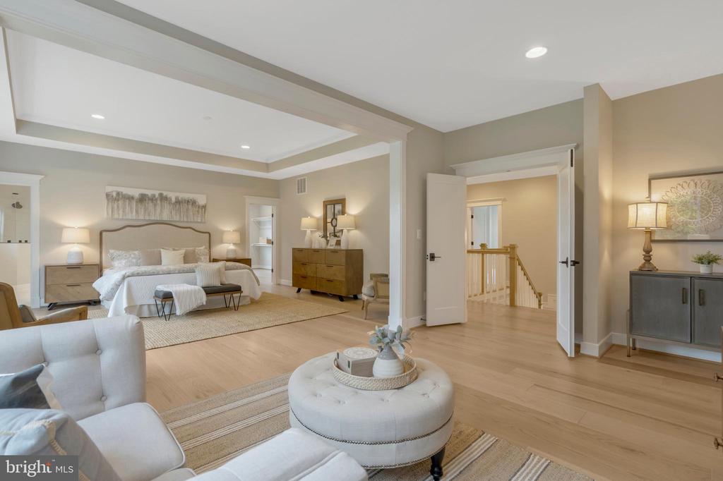 1584 LOUDOUN DRIVE