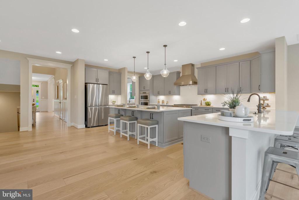 1584 LOUDOUN DRIVE