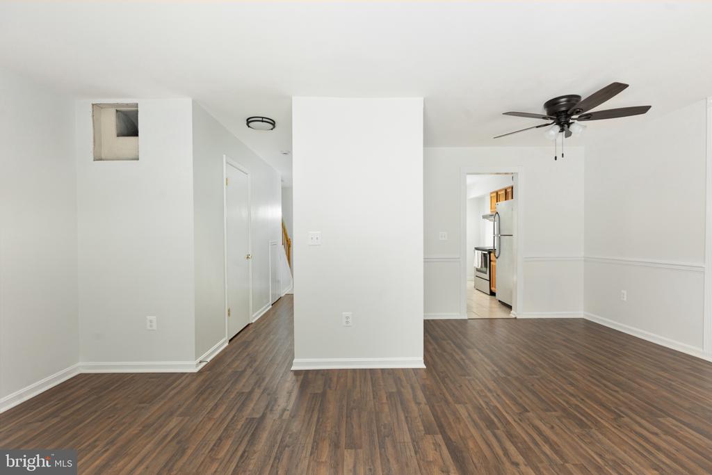 7781 GATESHEAD LANE