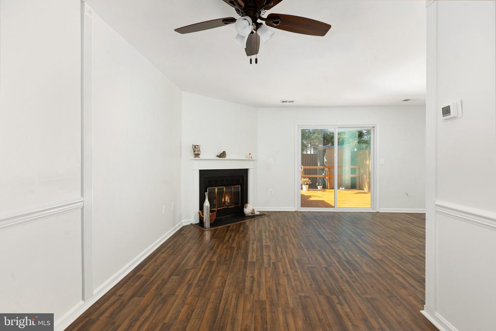 7781 GATESHEAD LANE