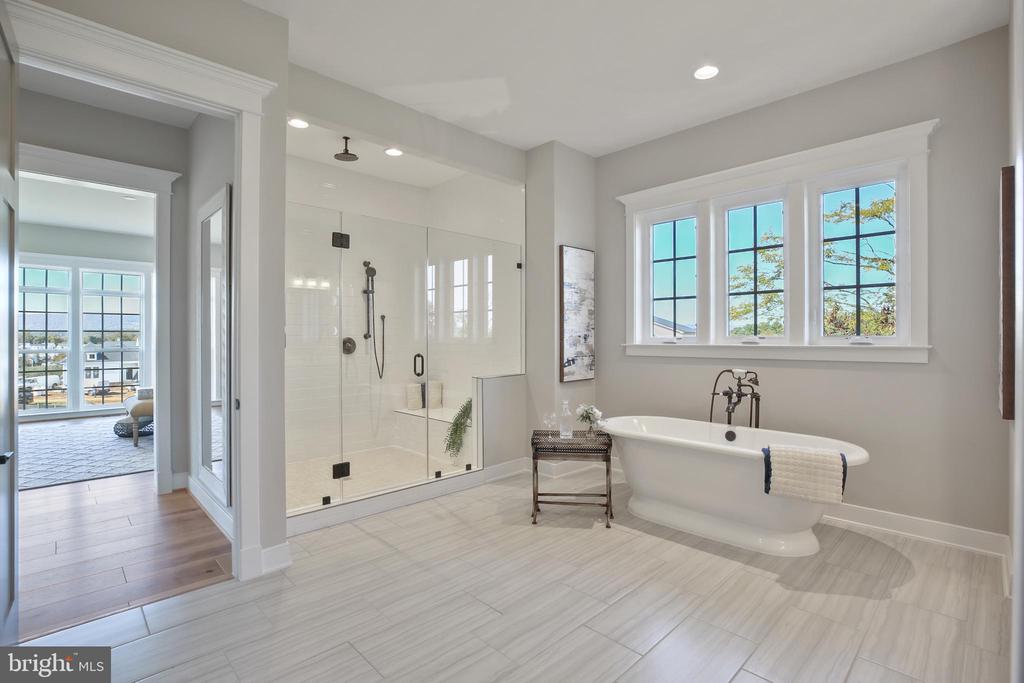 1580 LOUDOUN DRIVE