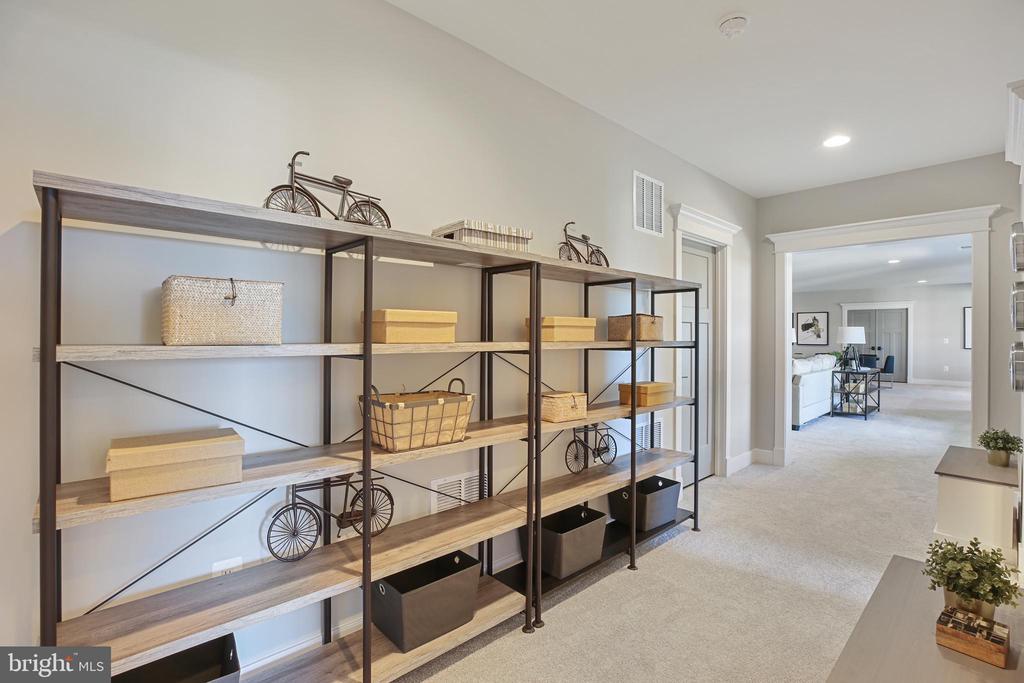 1580 LOUDOUN DRIVE