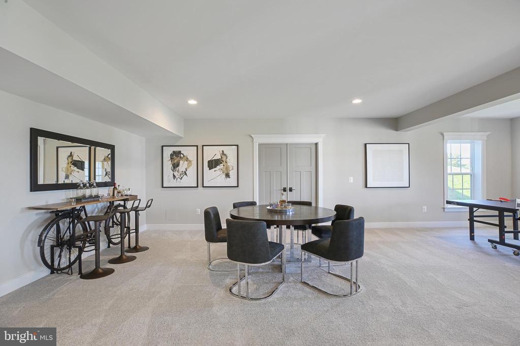 1580 LOUDOUN DRIVE