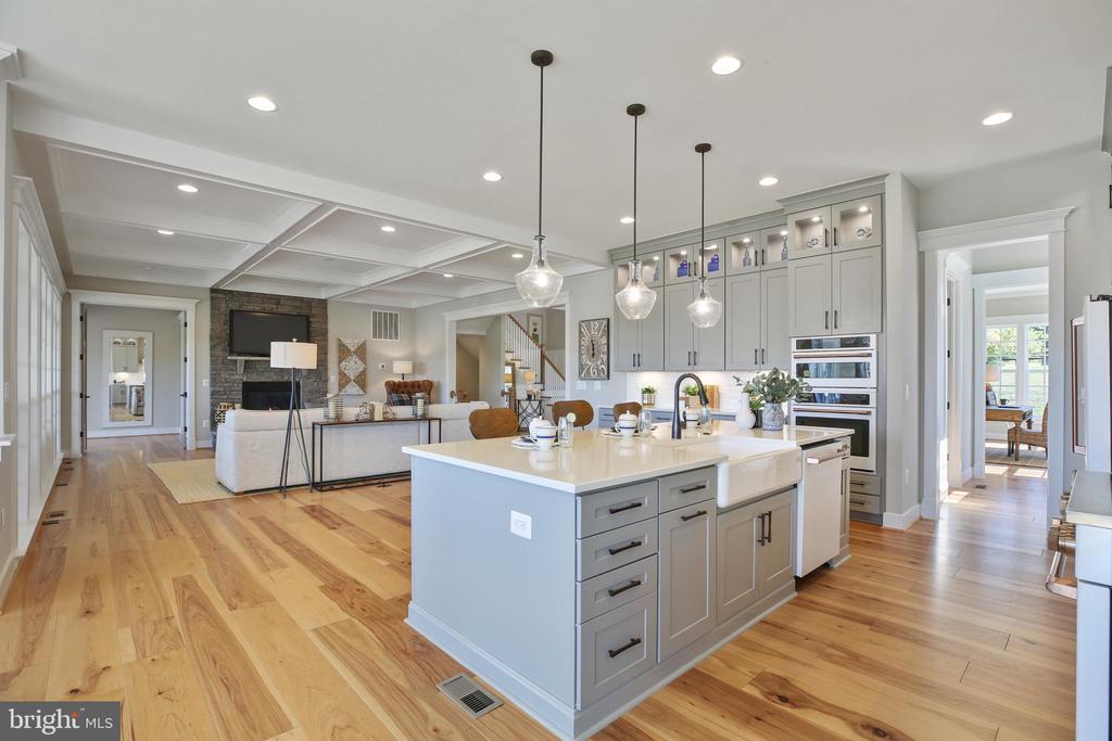 1580 LOUDOUN DRIVE