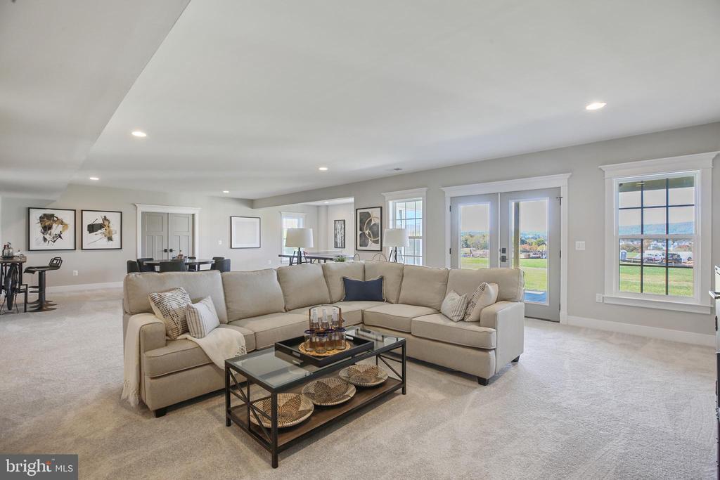 1580 LOUDOUN DRIVE