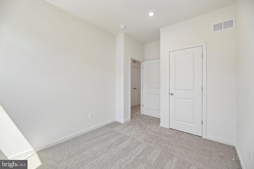 18018 ALICIA AVENUE