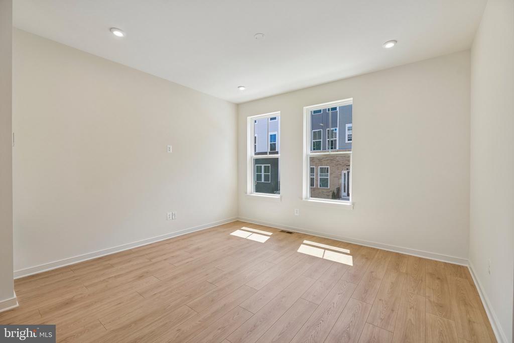 18018 ALICIA AVENUE